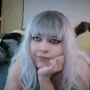 The Snow Queen Shows Her Sexy Sweaty Soles